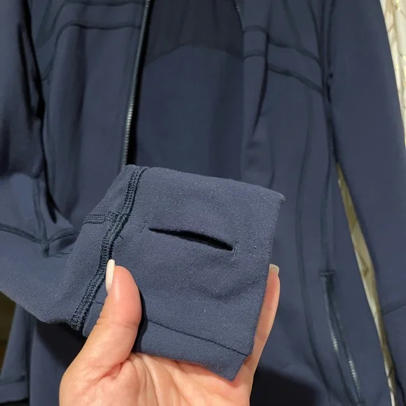 lululemon define Navy Jacket - Picture 5 of 5